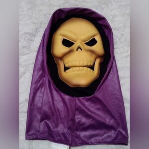 MATTEL CLASSIC MEDIA SKELETOR FULL HOOD FOAM MASK HE-MAN MASTERS OF THE UNIVERSE